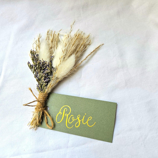 Mini Dried Flower Bouquet with Handwritten Place Name | Handwritten Calligraphy Place Card | Table Plan | Sage Green | Gold | Wedding