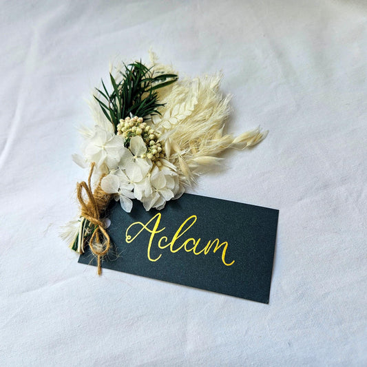 Mini Dried Flower Bouquet with Wedding Place Name in Handwritten Calligraphy – Rustic Table Decor, Pine Green and White Personalised Favour