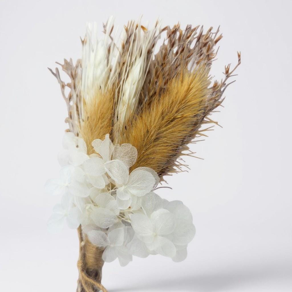 Mini Dried Flower Wedding Favour – Rustic Table Decor, Wedding Favour, Wedding Table Decor