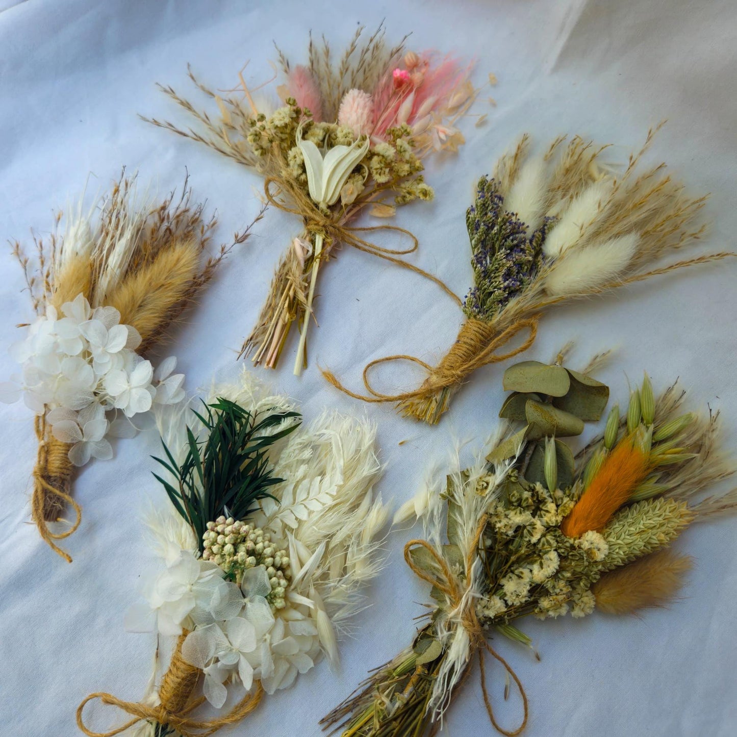 Mini Dried Flower Wedding Favours – Rustic Table Decor, Wedding Favour, Wedding Table Decor